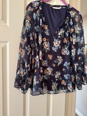 LC Lauren Conrad Navy Floral V-Neck Blouse with Ruffled Trim